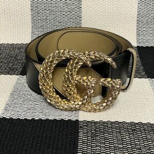 Gucci great shape GG gold buckle wide tan black striped leather women’s belt